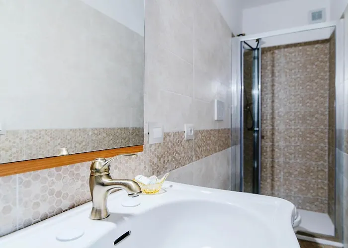 Bertacchi - Inside&out Feriehus Como