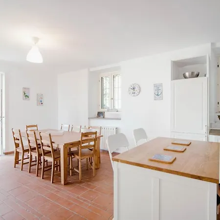 Bertacchi - Inside And Out 코모