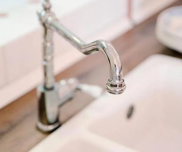 Bertacchi - Inside And Out Como