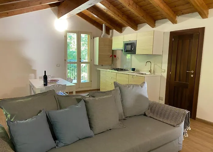 Bertacchi - Inside And Out * קומו