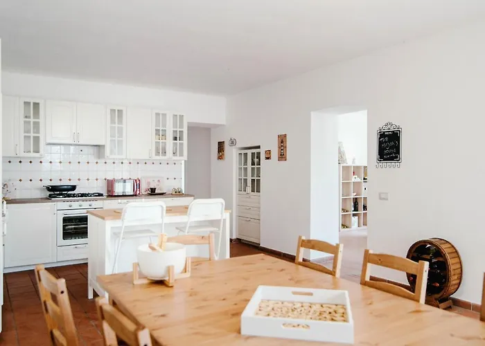 Bertacchi - Inside And Out Como