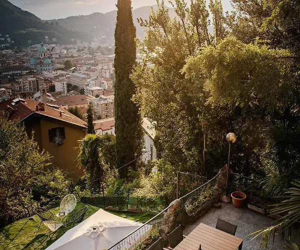 Bertacchi - Inside And Out 別荘